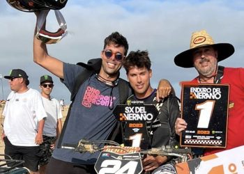 Juan Segundo Cozzi, primero en el MX2