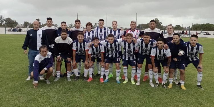 Goleó VDV y ganó Ministerio. Empate en el clásico.