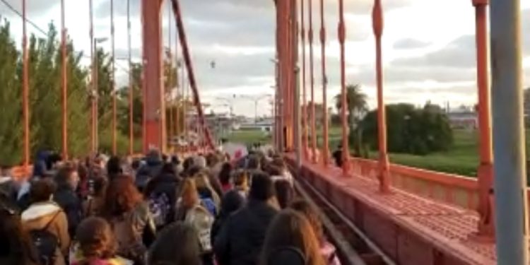 Movilización  en repudio al abuso sexual sufrido por una menor en el Complejo Jesuita Cardiel