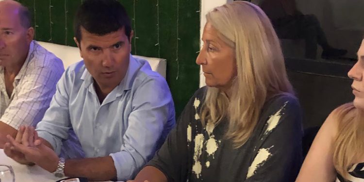 Presentaron anoche, con candidatos locales, la mesa de Patricia Bullrich.