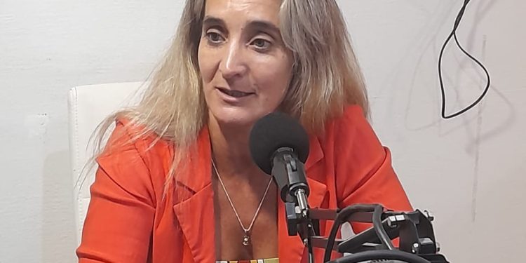 Julieta Burgueño “en medio de situaciones adversas, la escuela sigue siendo ese lugar de refugio”