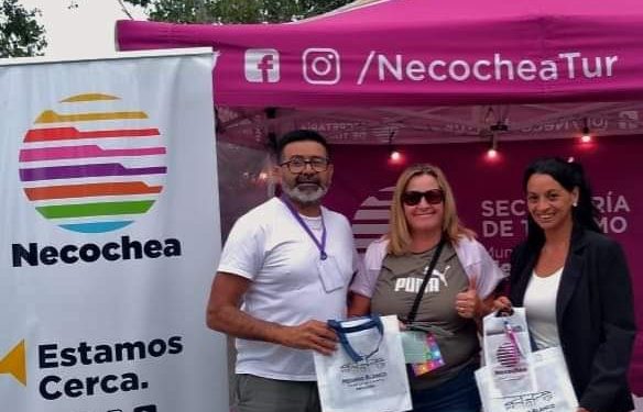 Promoción de Necochea en la Fiesta Nacional del Ternero.