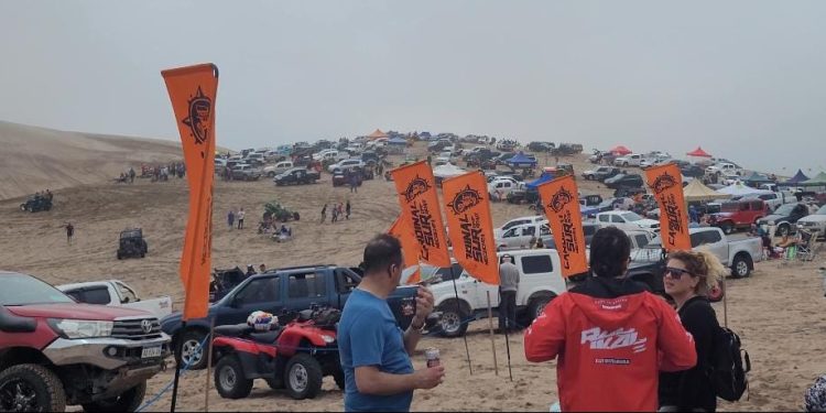 “Cardinal Sur” realizará una nueva travesía solidaria a Médano Blanco. Ayer se reunieron con el Intendente Rojas