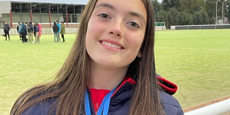 Magdalena Raggio y Maite Tabares, de Del Valle, convocadas a la Preselección de Hockey.