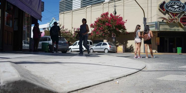 Rampas más accesibles como muestra de la remodelación que se hará en el microcentro