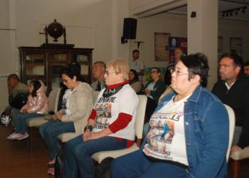 Proyectan “Barcos de Papel” en la sala de sesiones del Concejo Deliberante