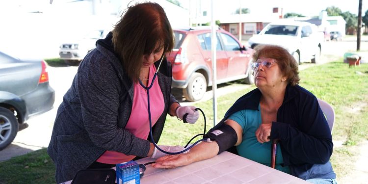 El Intendente visitó el Operativo Integral de Salud en el Barrio “Don Antonio”