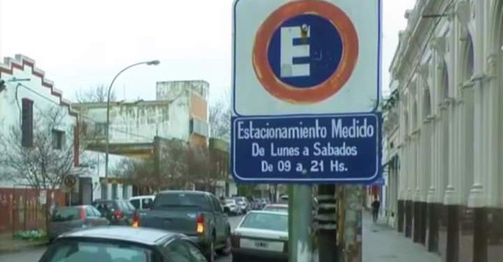 El estacionamiento medido sube a 100 pesos desde la semana próxima
