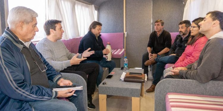 El Intendente recibió a la familia que fue víctima de un asalto