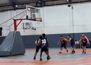 Basquet: En finales cerrados ganaron Centro Vasco e Independiente