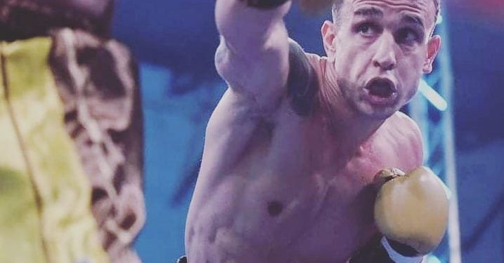 El necochense Marcelo Rodríguez boxea este sábado en 25 de Mayo frente a Falabella