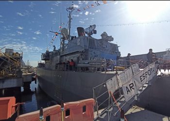 Fin de semana de visitas a la Corbeta ARA Espora en Puerto Quequén.