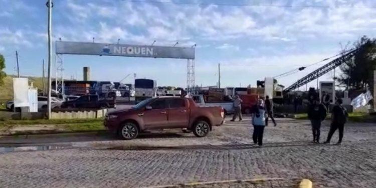 ¿Se soluciona el conflicto con Nequén? Profunda preocupacion de las empresas dueñas de la mercaderia