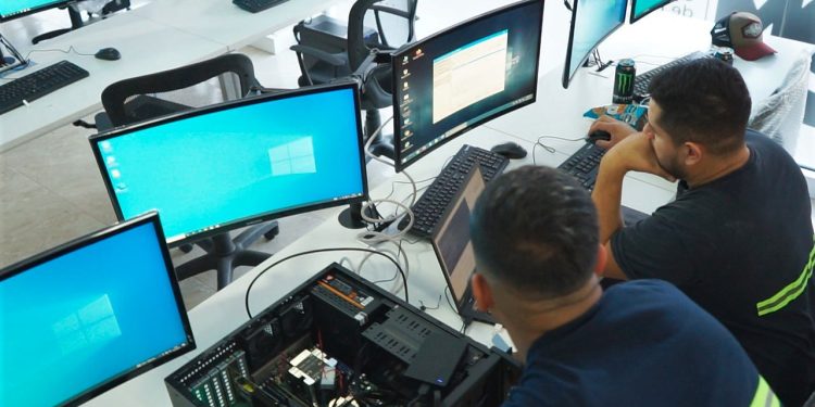 Con la plataforma multiagencial, el nuevo Centro Operativo de Necochea se convertirá en una sala de monitoreo de última generación