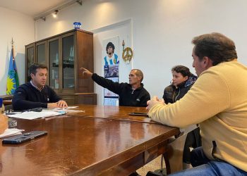 El Intendente y parte de su gabinete atendieron cuestiones de unos 70 vecinos de Quequén