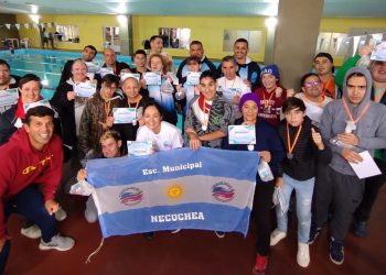 La Escuela “Todos al Agua” participó de un encuentro regional en Balcarce