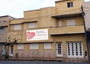 La feria de la cooperadora con nueva sede