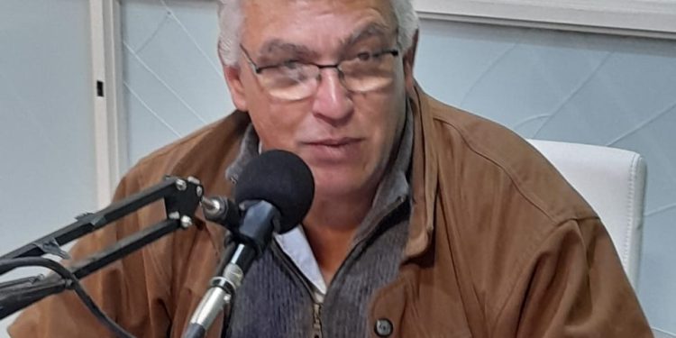 Ariel González “Lamentablemente es de uso común, ir a una farmacia y comprar un medicamento sin el respaldo de una receta”.