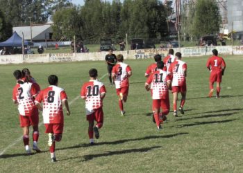 Futbol local. Completan la fecha Independiente de Loberia frente a Villa del Parque
