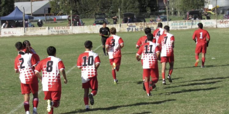Futbol local. Completan la fecha Independiente de Loberia frente a Villa del Parque