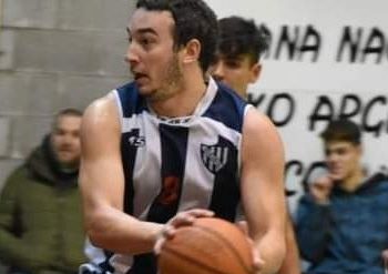 Rivadavia se juega esta noche ante IAE, buena parte de su primer gran objetivo.