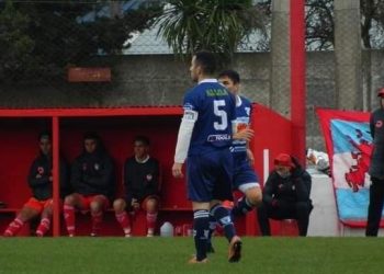 Ganaron Gimnasia y Villa del Parque en el fútbol local