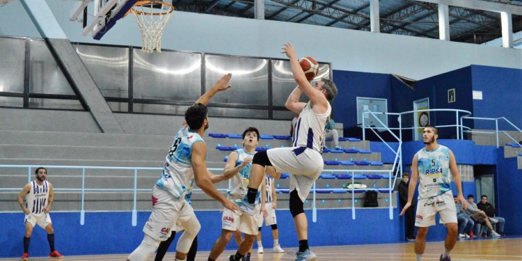 Basquet: Gran victoria de Rivadavia en Mar del Plata ante Union