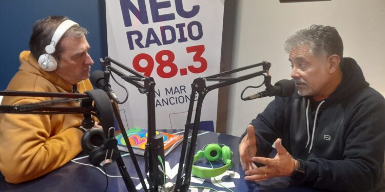 Julio Zapata “Me emociona ver a la juventud tan comprometida con este proyecto de Mauro Velázquez”