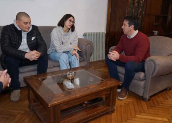 El Intendente recibió a Guadalupe Angiolini, emblema deportivo de la ciudad