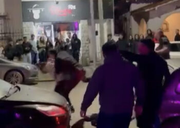 Tres de los sujetos implicados en la golpiza de Tom Jones fueron detenidos