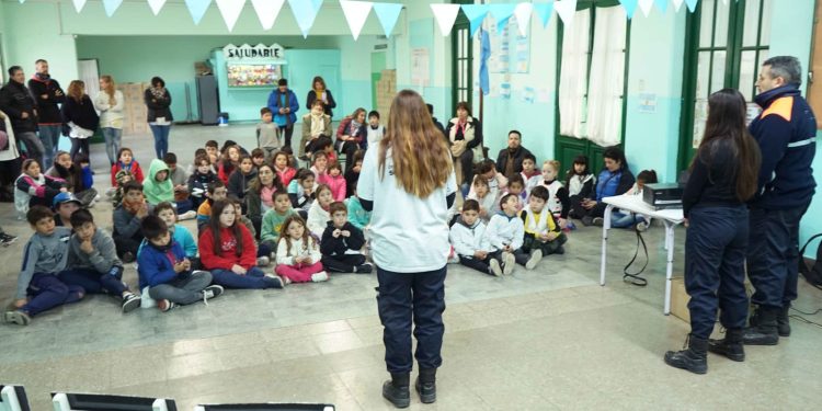 Se realizó una jornada de Educación Vial destinada a alumnos de la Escuela Nº 4