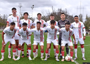 Buen final de campeonato para los necochenses Zozaya y Arango en la reserva de Estudiantes
