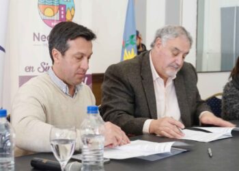 El Intendente y la UNMdP firmaron el convenio por un Centro de Extensión Universitaria exclusivo para Necochea