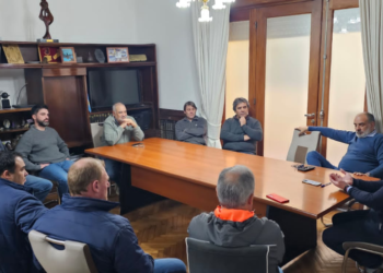 Reunión de gremios portuarios, con el Intendente, por conflicto con Puerto Quequén