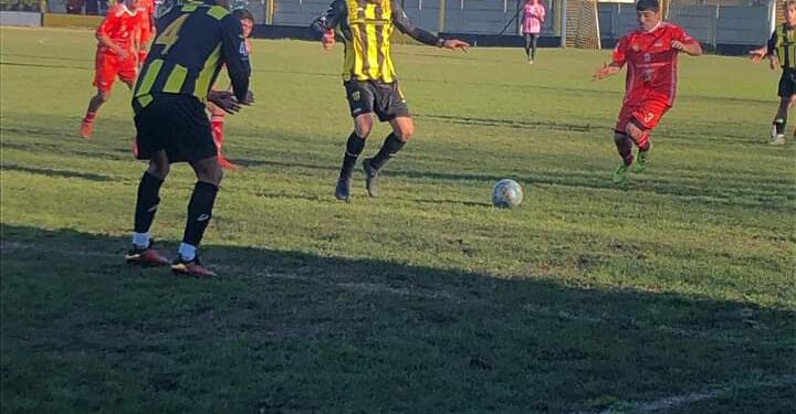 Mataderos con Del Valle, y Gimnasia en La Dulce, atractivos adelantos sabatinos