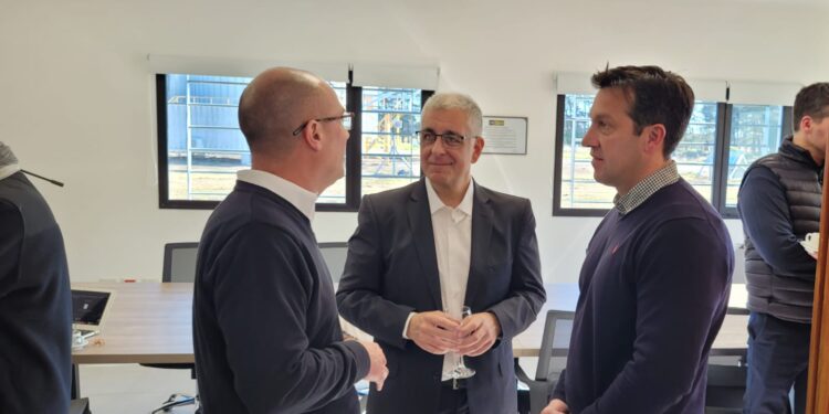 Se inauguró el Centro Técnicoaliementario en Quequén con la presencia del Intendente Arturo Rojas