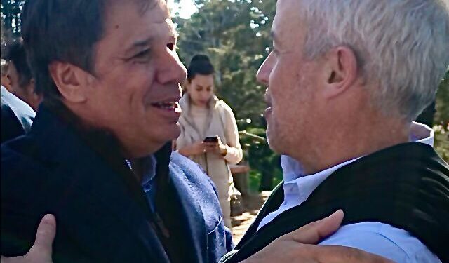 Facundo  Manes consolida el acuerdo del radicalismo en Juntos