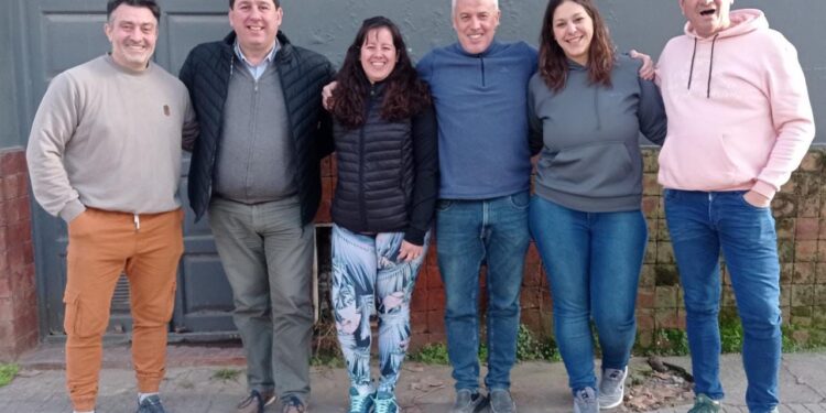 Actividad de los precandidatos a consejeros escolares de Martín Migueles