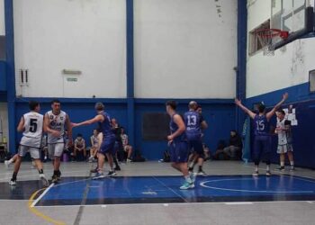 Rivadavia fue contundente ante Villa por la segunda fecha del Oficial de basquet local
