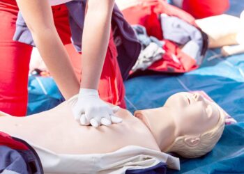 Organizan taller de RCP para brindar formación a las personas que realizan actividad física al aire libre