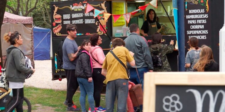 Convocan a Food Trucks para formar el corredor gastronómico del Aniversario de Necochea