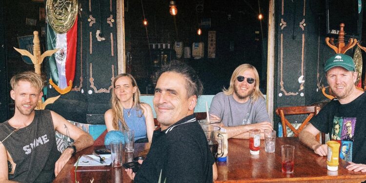 El “Plan de la Mariposa” prepara un nuevo disco. Tocará en Necochea?