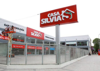 Casa Silvia en la busqueda de personal