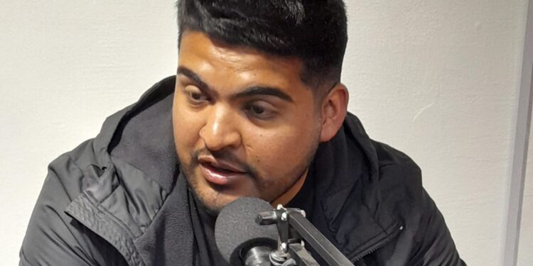 Juan Salazar: “Los egresados pasan en Necochea momentos muy lindos e inolvidables”