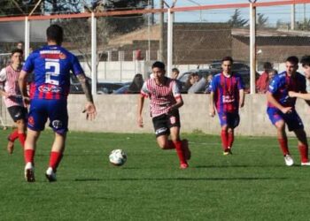 Por el Boca-River del domingo, la gran mayoría del fútbol local se adelanta para el sábado