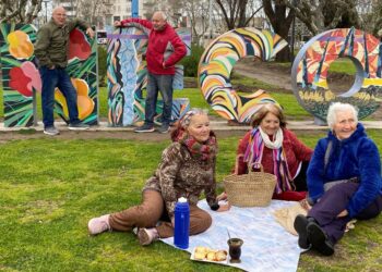 Día del jubilado y la jubilada: El municipio organiza un festejo para adultos y adultas mayores en la plaza