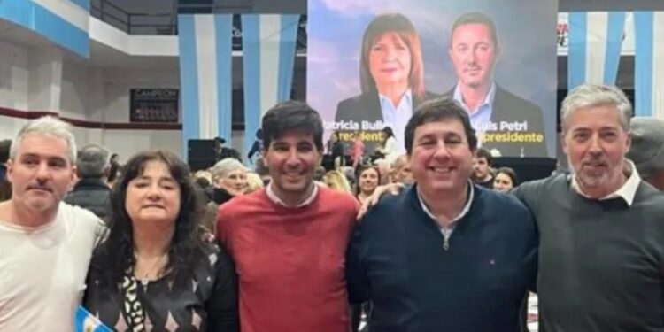 Que sí, que no. Mara “Laxaltarina”