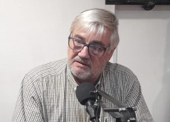 Ricardo Doumecq Milleu: “Este jueves en el Teatro París habrá una muy interesante muestra fotográfica de aves de la región”.
