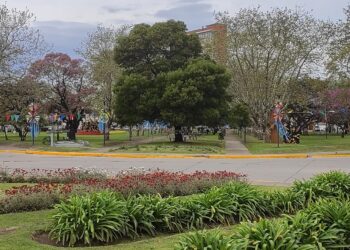 142° ANIVERSARIO: La Plaza “Dardo Rocha” se viste de fiesta