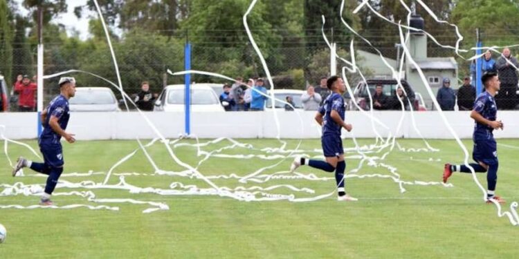 FÚTBOL. El Consejo Federal de AFA le levantó la sanción a Independiente